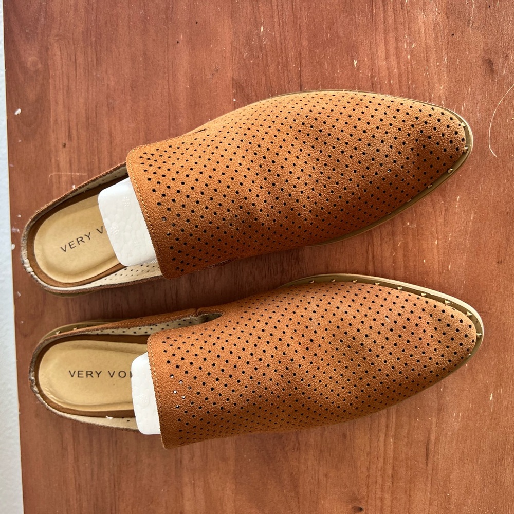 Very Volatile Women's Brown Perforated Loafers